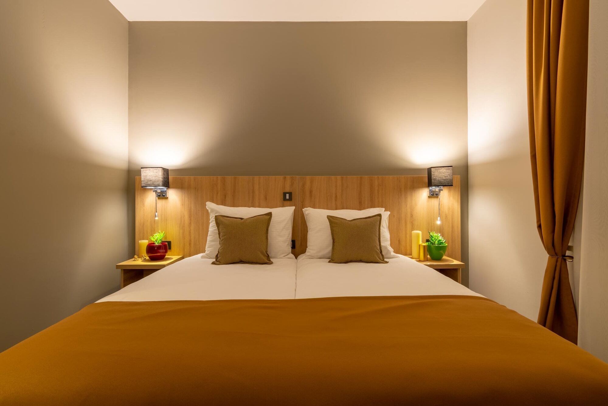 Hotel Resurs Podgorica Eksteriør bilde