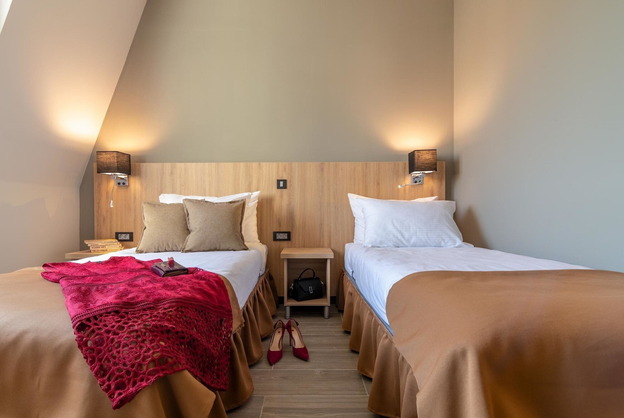 Hotel Resurs Podgorica Eksteriør bilde
